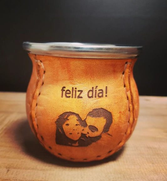 Grabados en cuero o calabaza